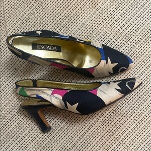 Escada nautical 3" slingback heels. Size 7 Made in Italy. 1990s collection.